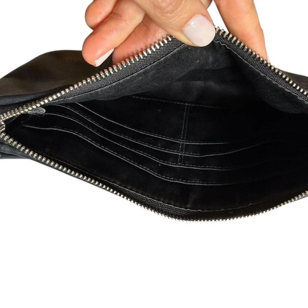 Coach Wristlet Clutch Women Small Black Excellent F52153 Leather‎ Pleated Gold